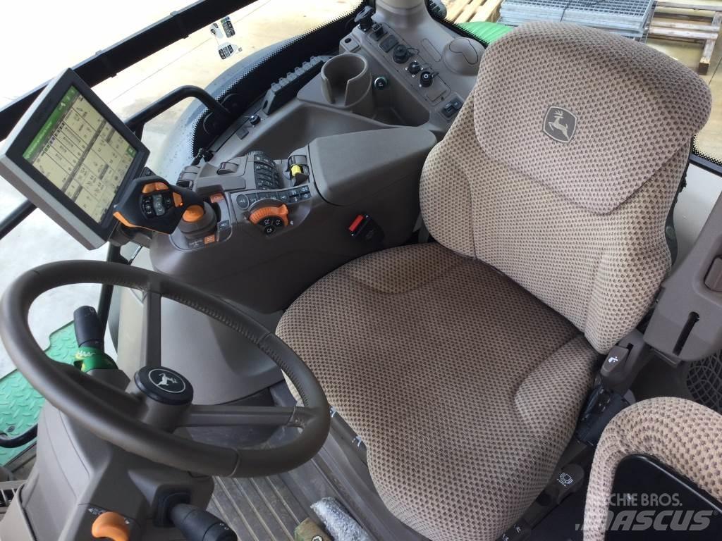 John Deere 6R250 الجرارات