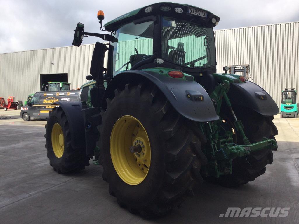 John Deere 6R250 الجرارات