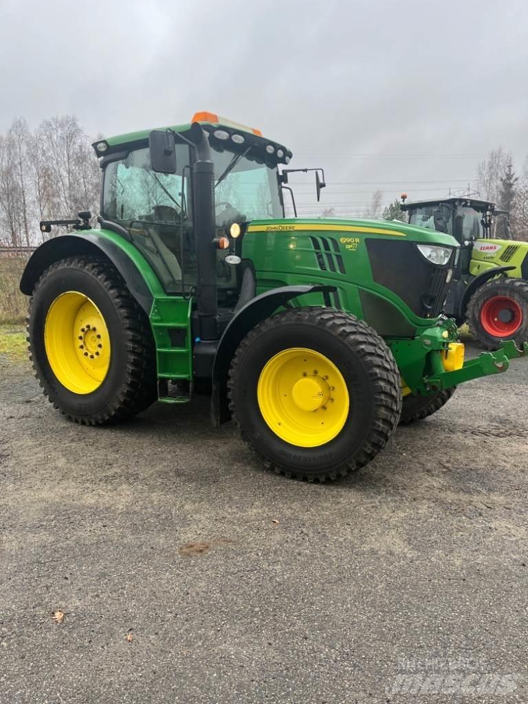 John Deere 6190 R الجرارات