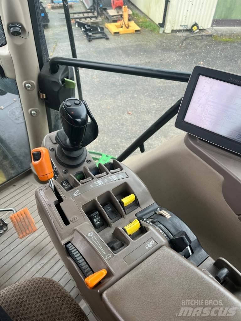 John Deere 6190 R الجرارات