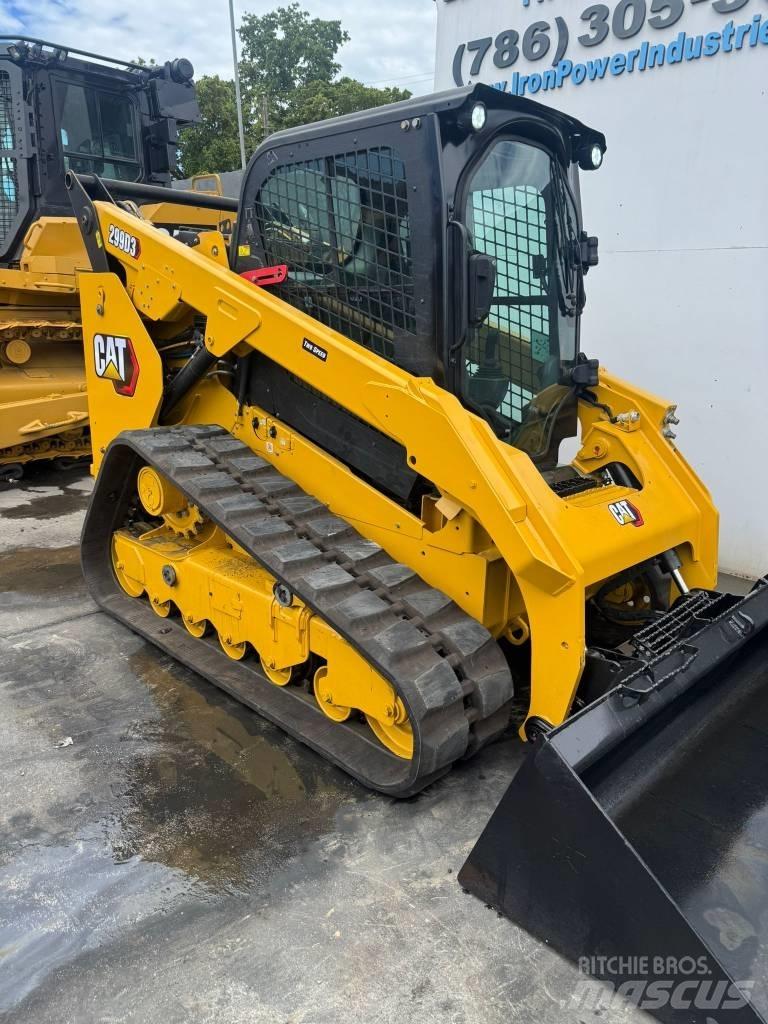 CAT 299 D3 لوادر انزلاقية التوجيه