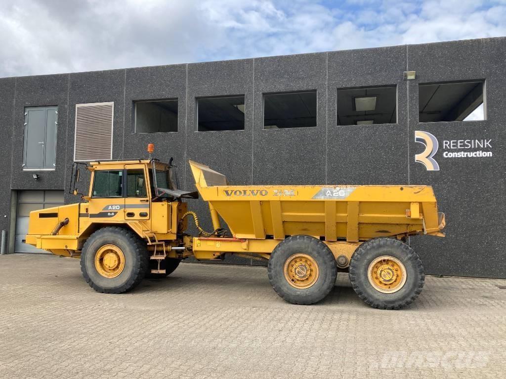 Volvo A 20 6x6 ساحبات مفصلية