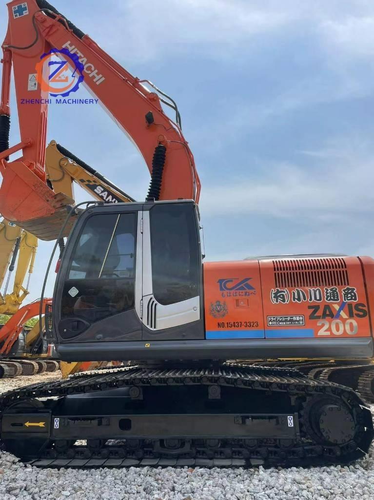 Hitachi ZX 200 LC حفارات زحافة