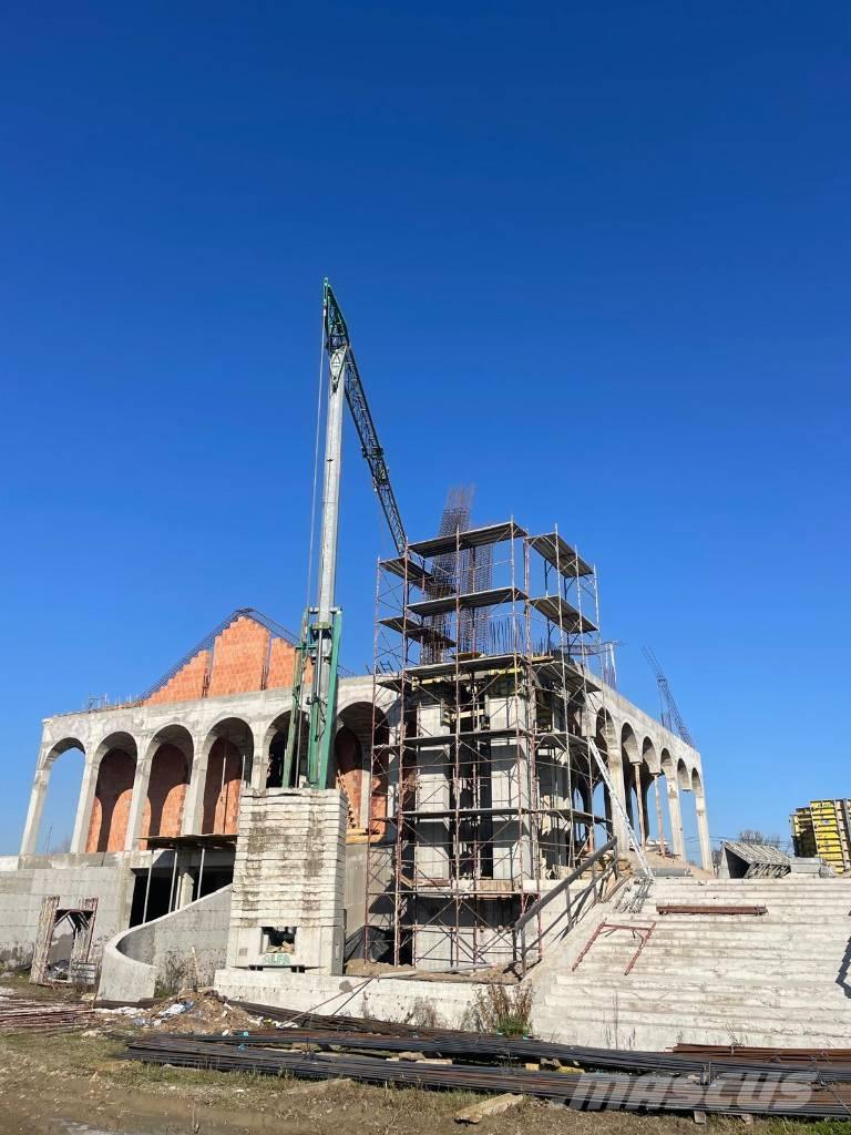 Alfa A 32 Super رافعات ذاتية الارتفاع