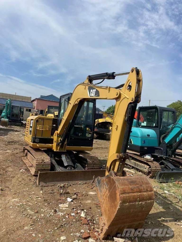 CAT 305.5E2 حفارات صغيرة أقل من 7 طن (حفارات صغيرة)