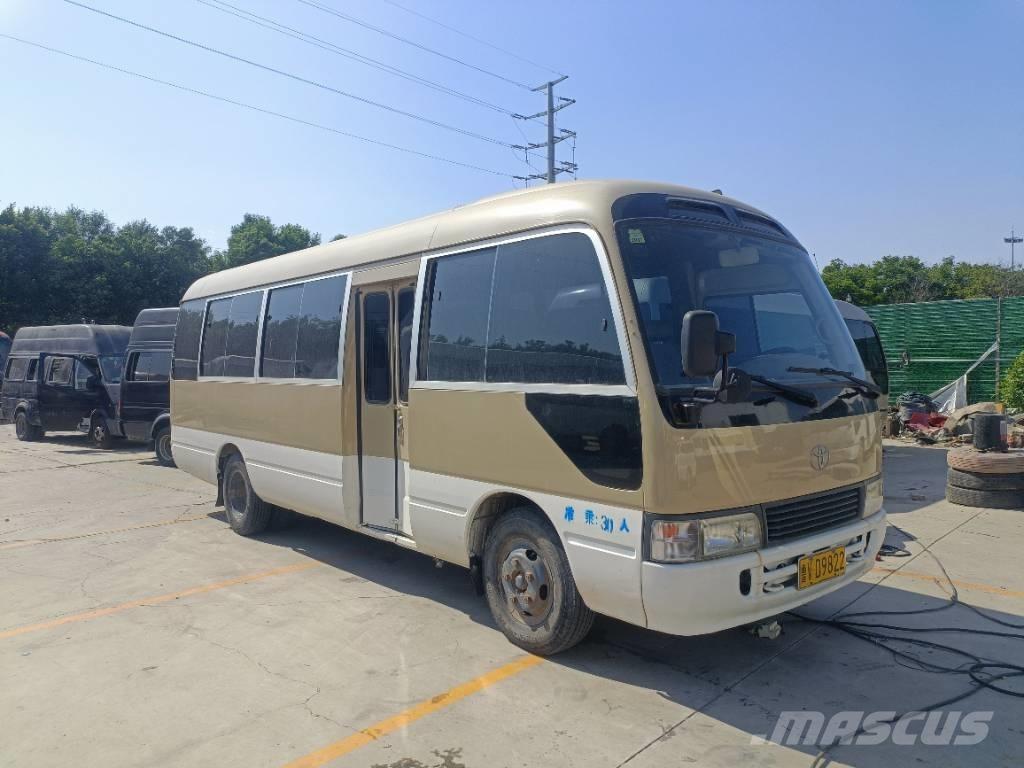 Toyota Coaster Bus حافلة صغيرة