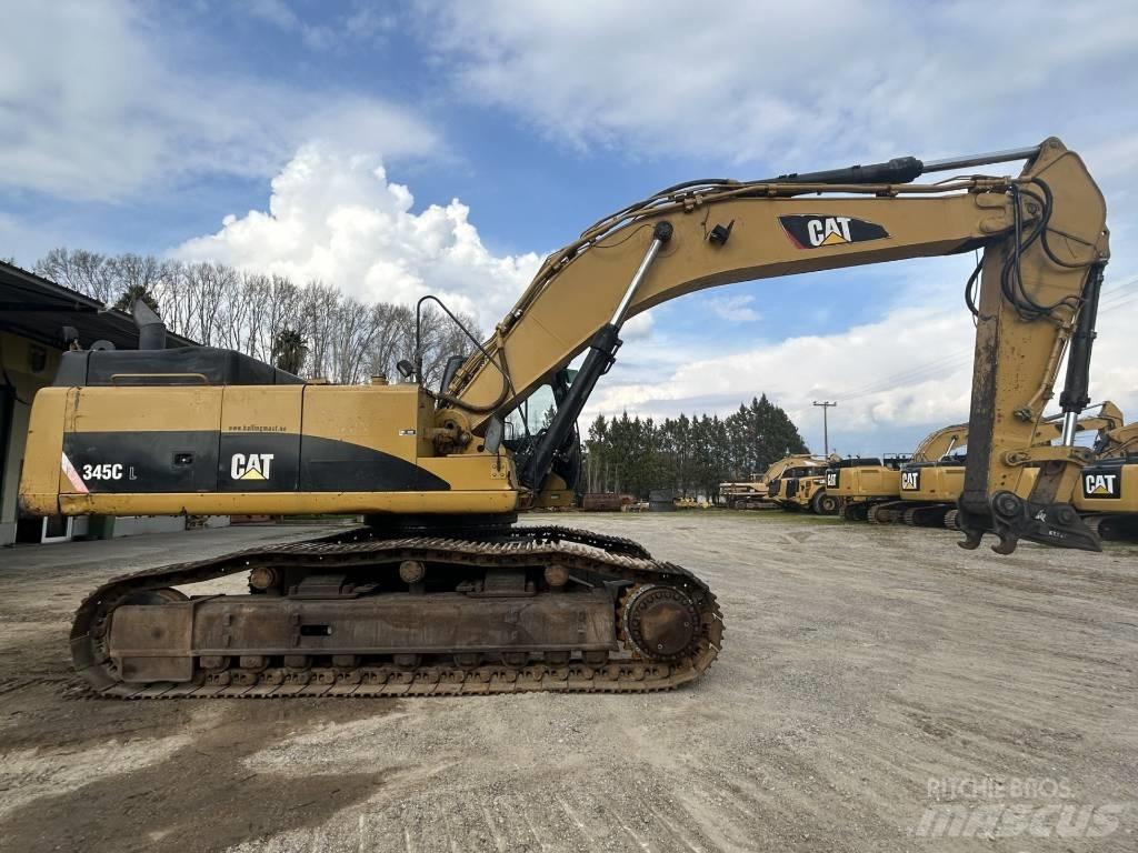 CAT 345 C L حفارات زحافة
