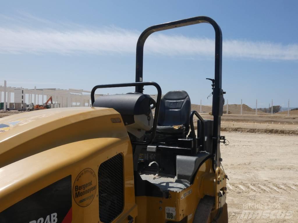 CAT CB 24 B مداحل ثنائية الاسطوانة