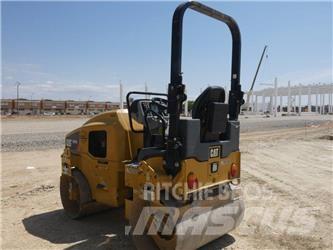 CAT CB 24 B مداحل ثنائية الاسطوانة