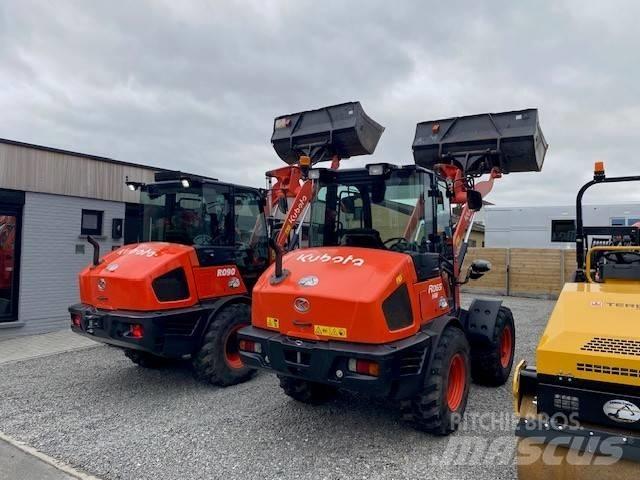 Kubota R 090 لوادر بعجل