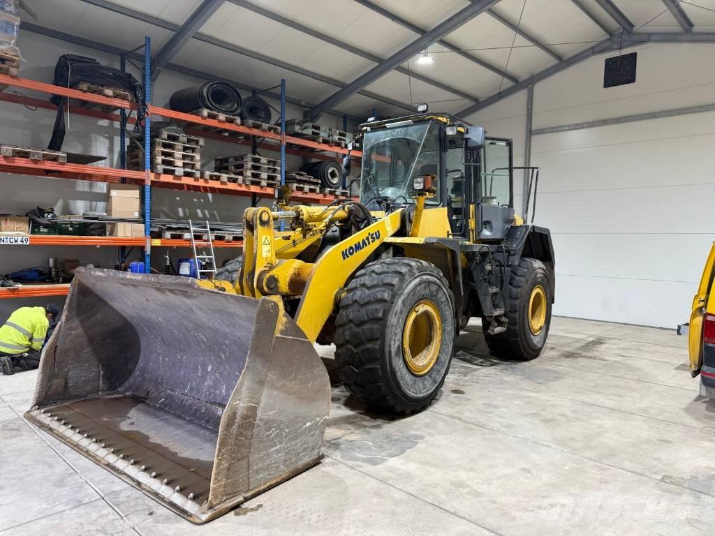 Komatsu WA 380-6 لوادر بعجل