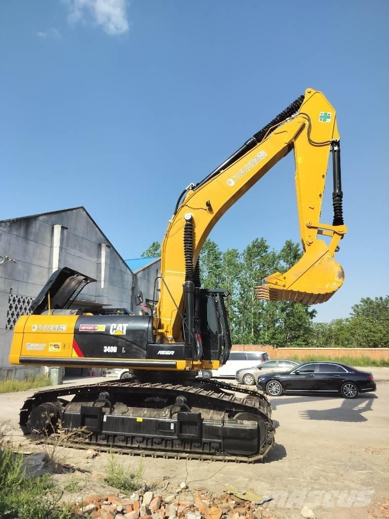 CAT 340 حفارات زحافة