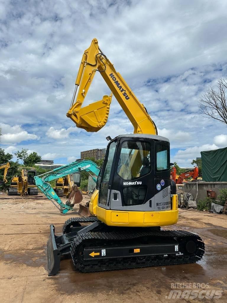 Komatsu PC 78 US حفارات زحافة