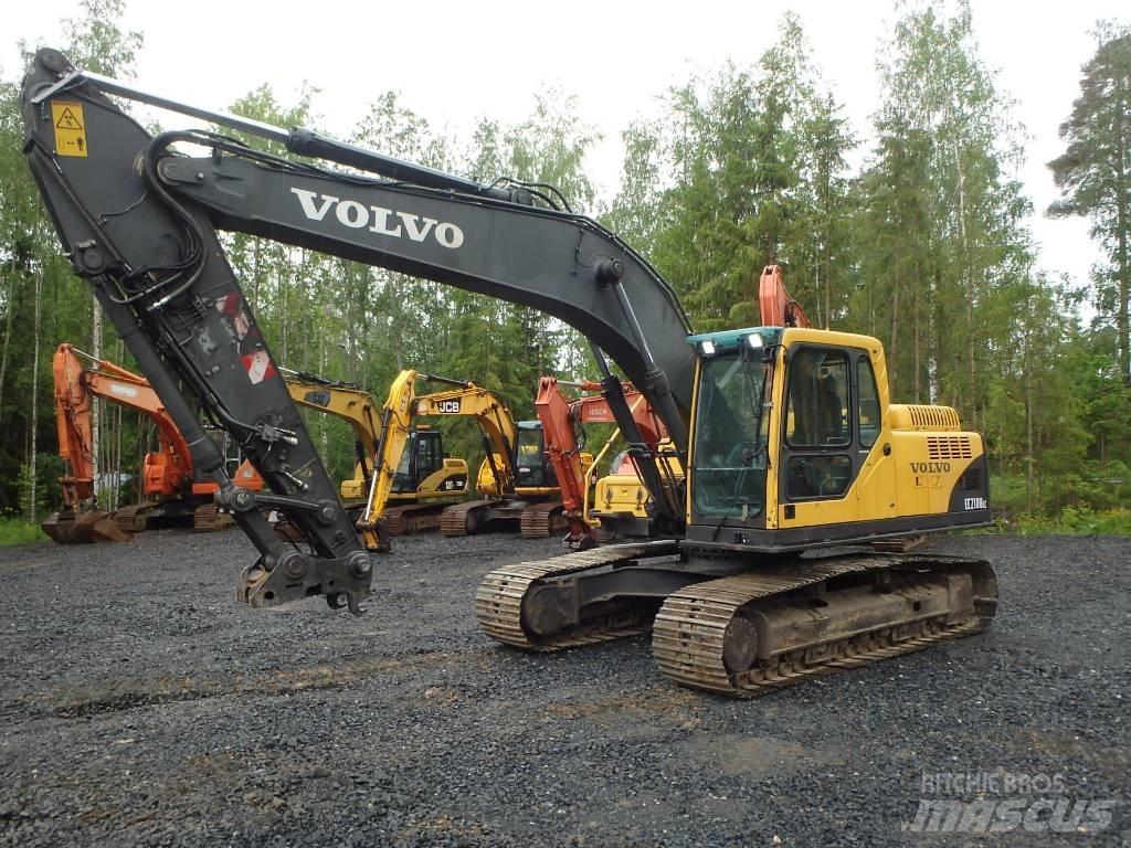 Volvo EC 210 B LC حفارات زحافة