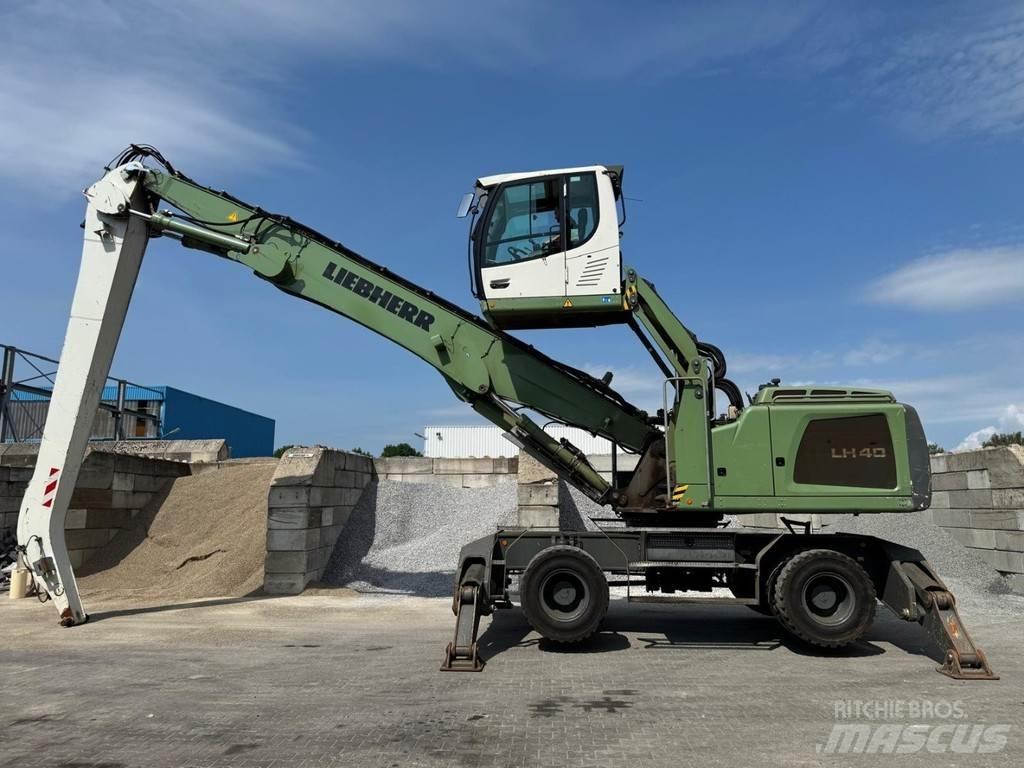 Liebherr LH 40 M مناولات المخلفات / مناولات صناعية