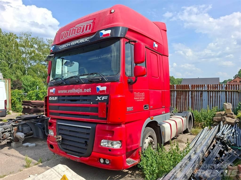 DAF FT XF 105.460 وحدات الجر