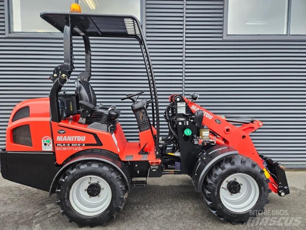 Manitou MLA 5-50 Hz لوادر صغيرة