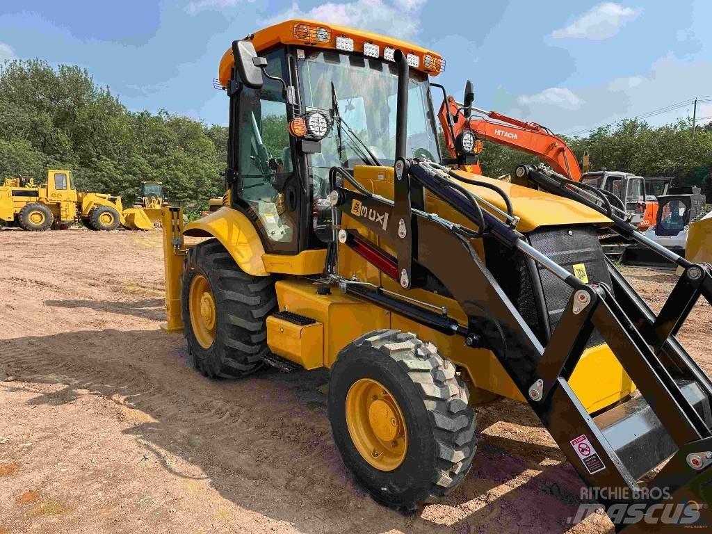 JCB 3CX لوادر ذات جرافات عكسية
