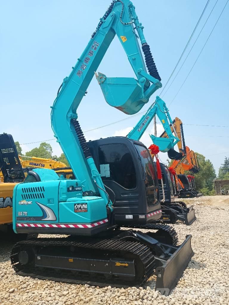 Kobelco sk75-8 حفارات زحافة