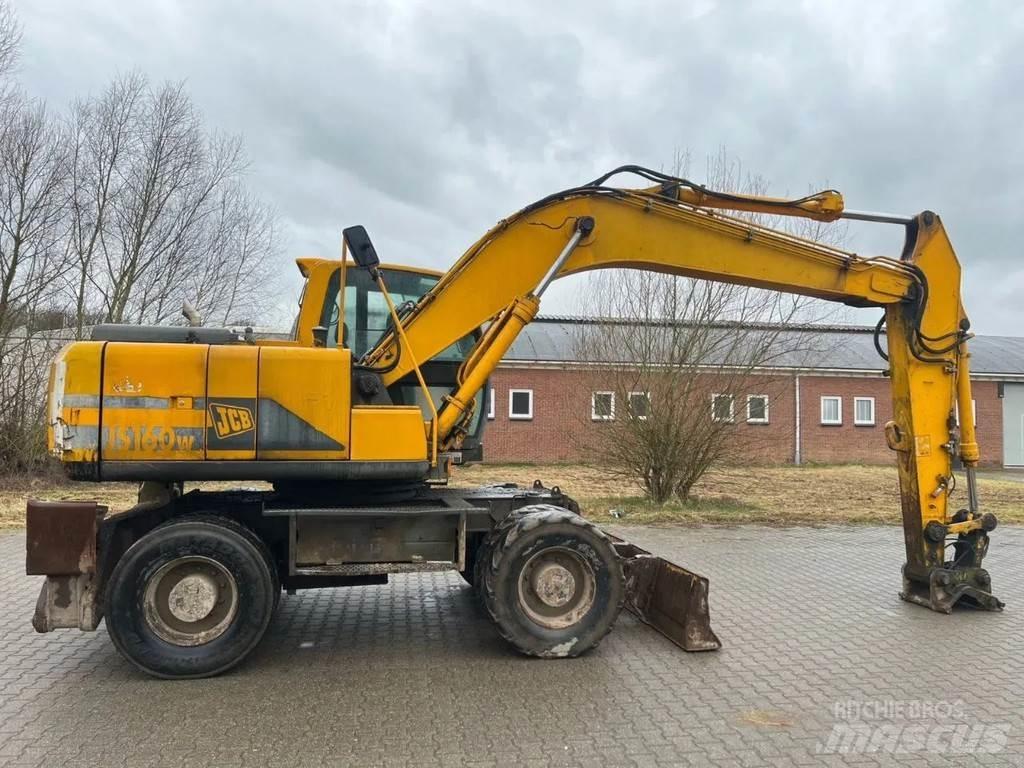 JCB JS 160W حفارات بعجل