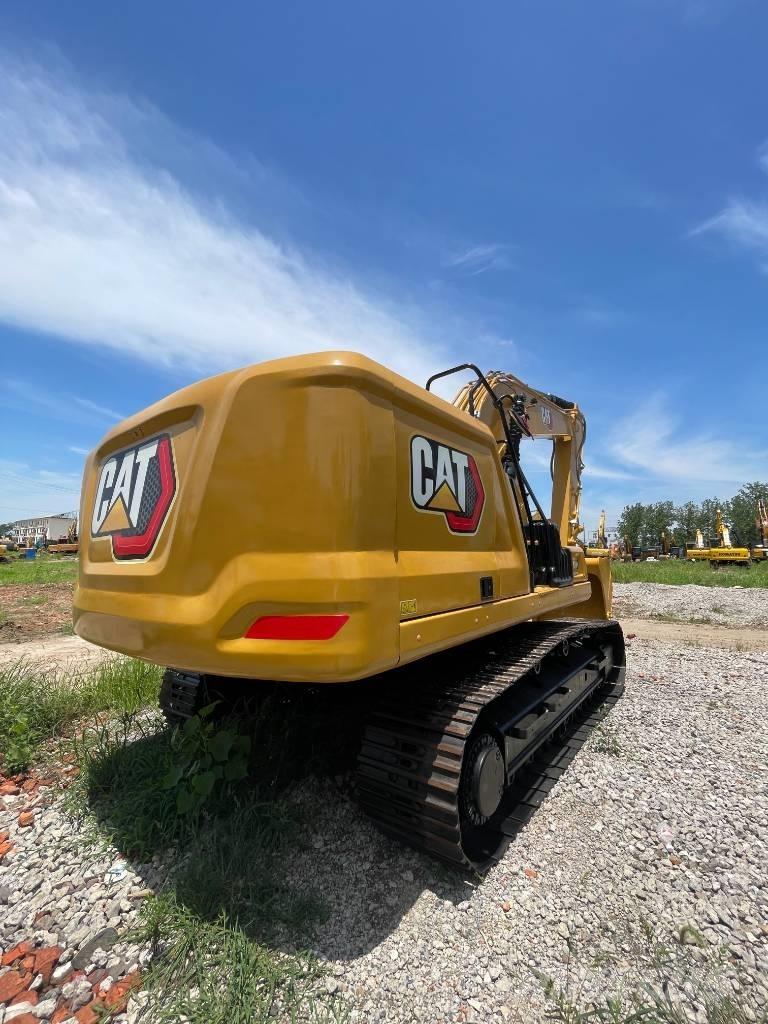 CAT 330GC حفارات زحافة