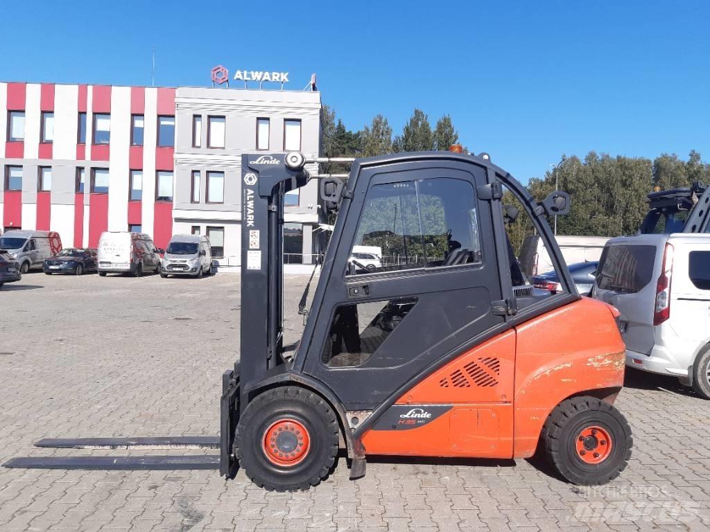 Linde H 35 D شاحنات الديزل