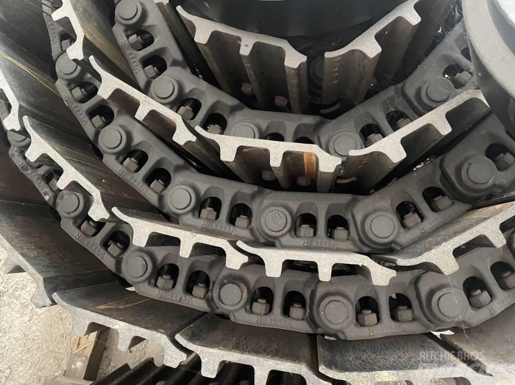 Volvo EC 300 ENL المسارات والسلاسل والهيكل السفلي
