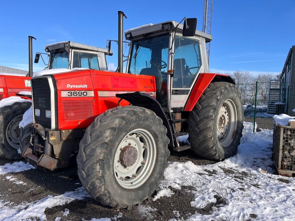 Massey Ferguson 3690 الجرارات