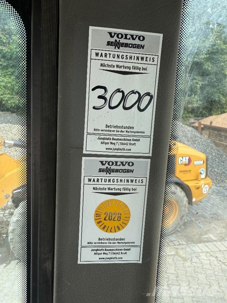 Volvo L 30 B Pro لوادر بعجل