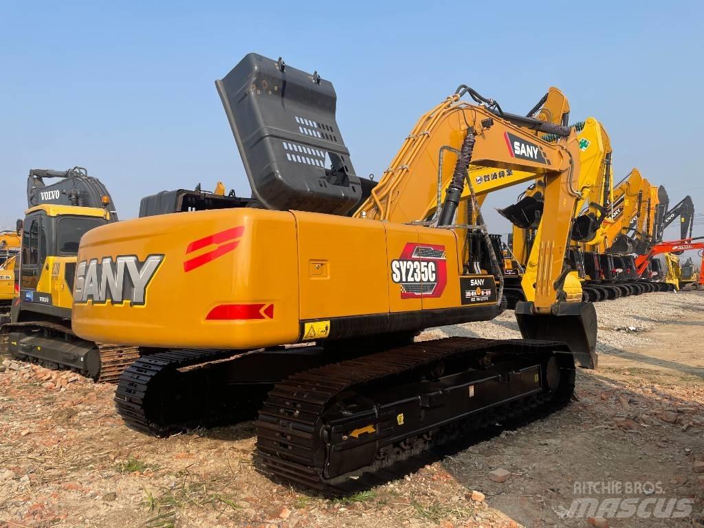 Sany 235c حفارات زحافة