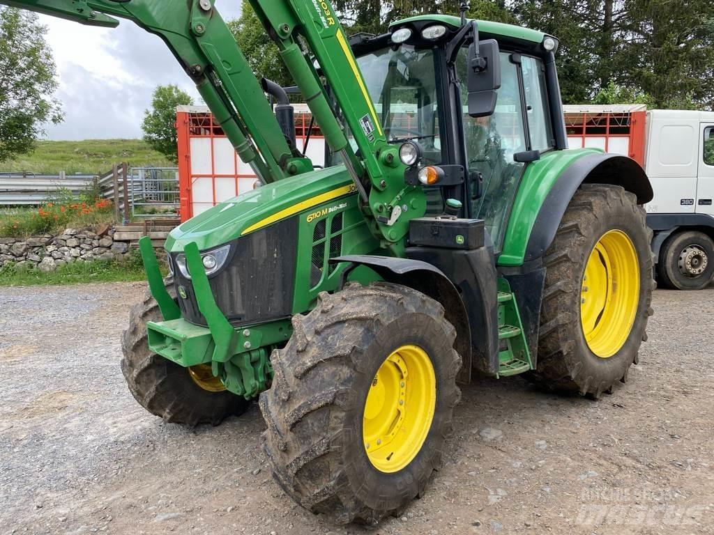 John Deere 6110M الجرارات