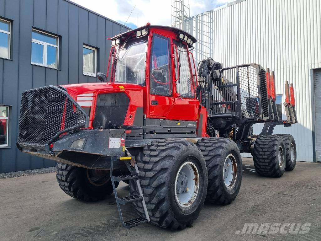 Komatsu 895 شاحنات