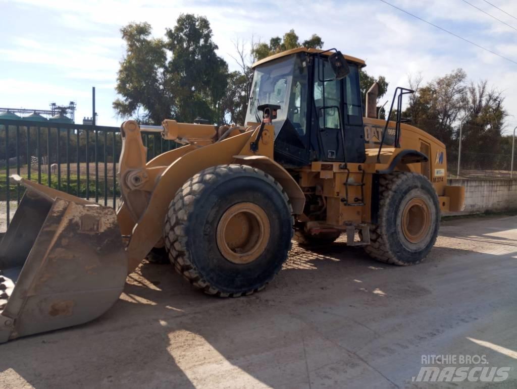 CAT 966 H لوادر صغيرة