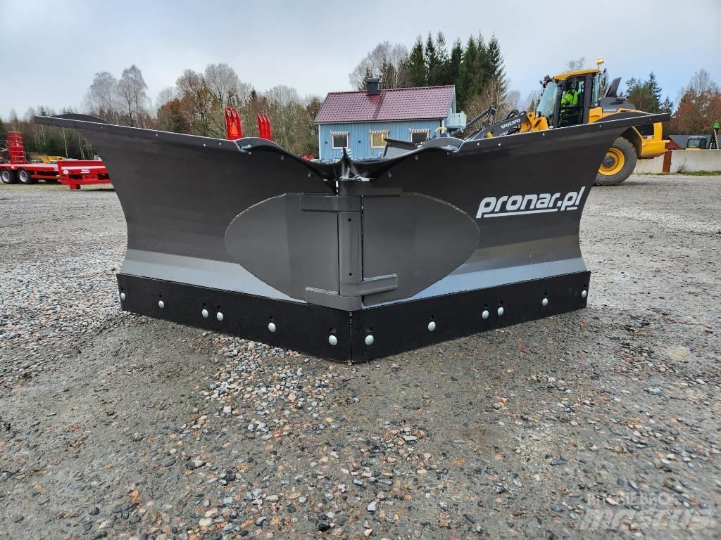 Pronar PUV 2800 M محاريث