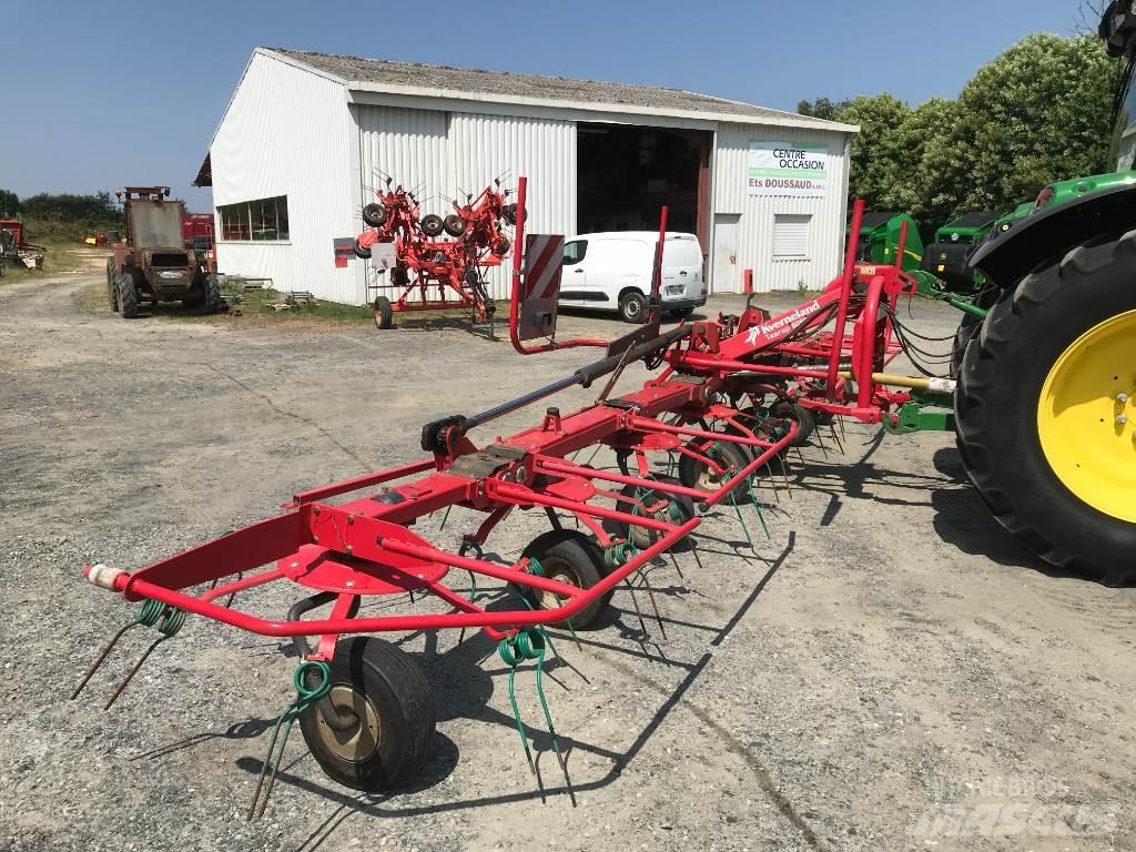 Kverneland 8090 مكابس وميبسات التبن