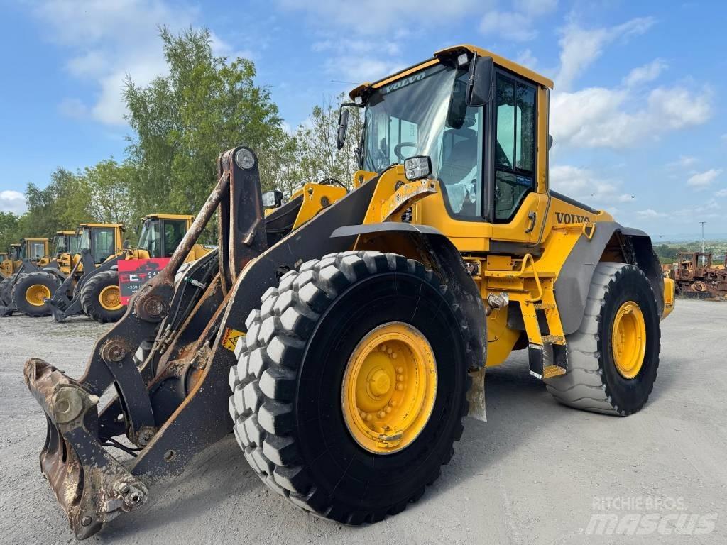 Volvo L 120 F لوادر بعجل