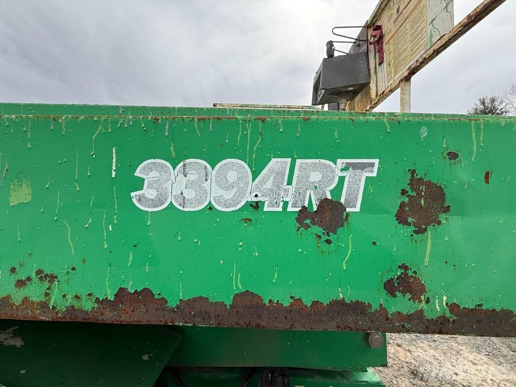 JLG 3394 RT رافعات مقصية الشكل