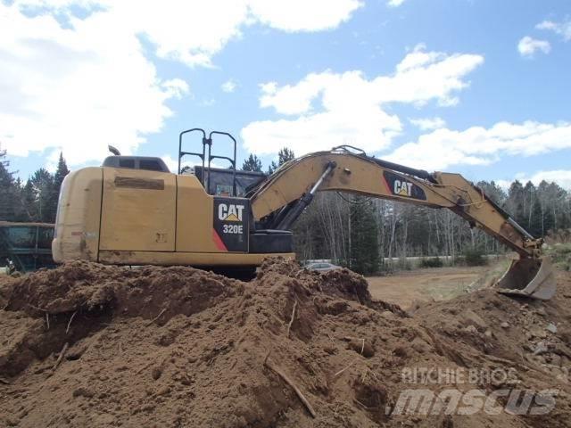 CAT 320 EL حفارات زحافة