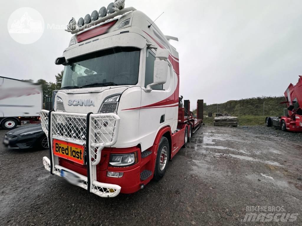 Scania R 580 وحدات الجر