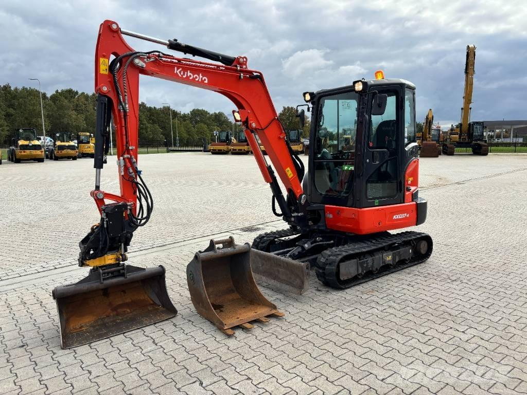 Kubota KX 037-4 حفارات صغيرة أقل من 7 طن (حفارات صغيرة)
