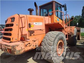 Fiat-Hitachi W 190 لوادر بعجل