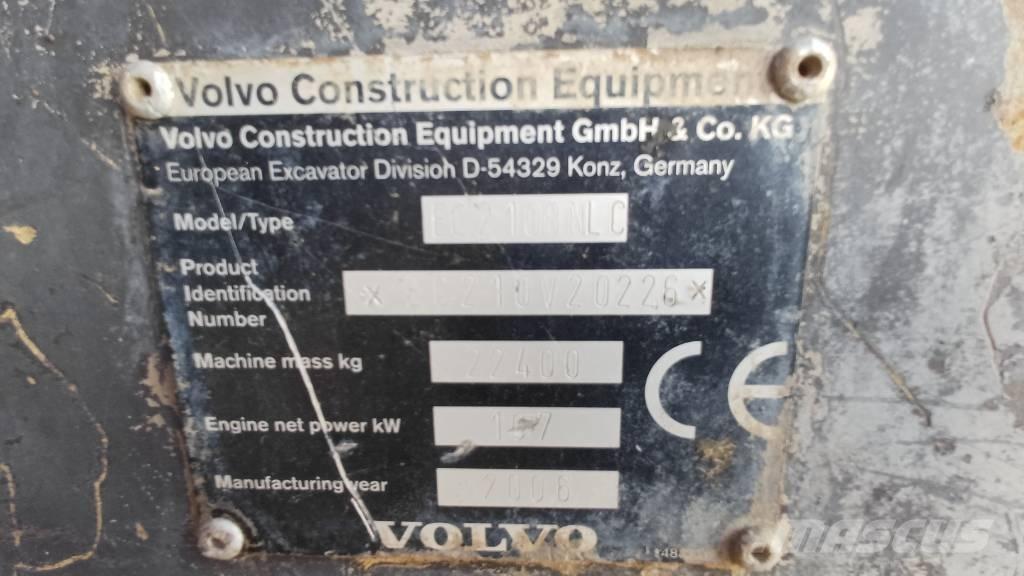 Volvo EC 210 B N LC حفارات زحافة