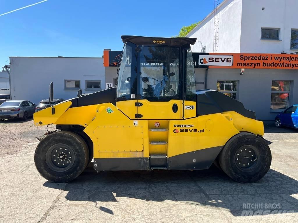 Bomag BW 28 RH مداحل ذات إطارات هوائية