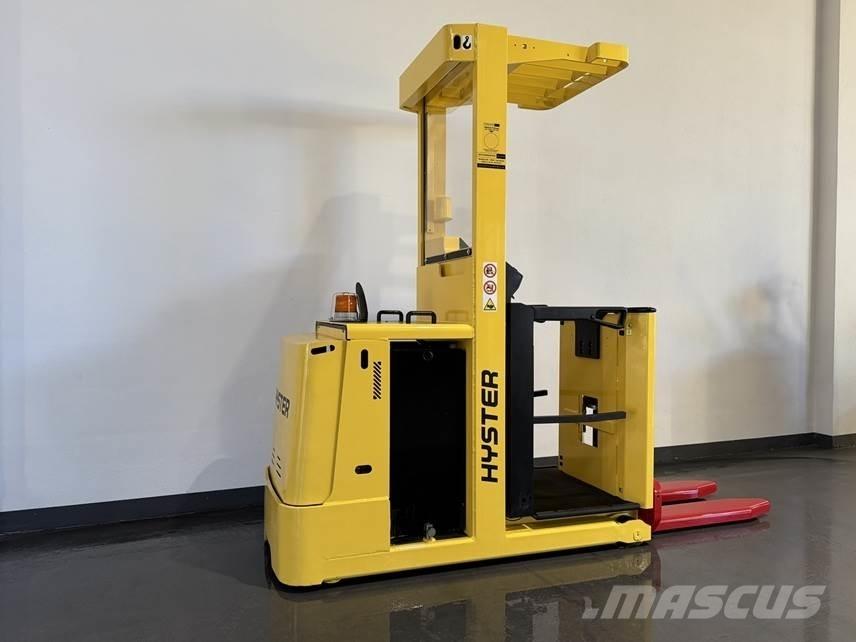 Hyster K1.0L-17SL معدات الرفع عالي المستوى