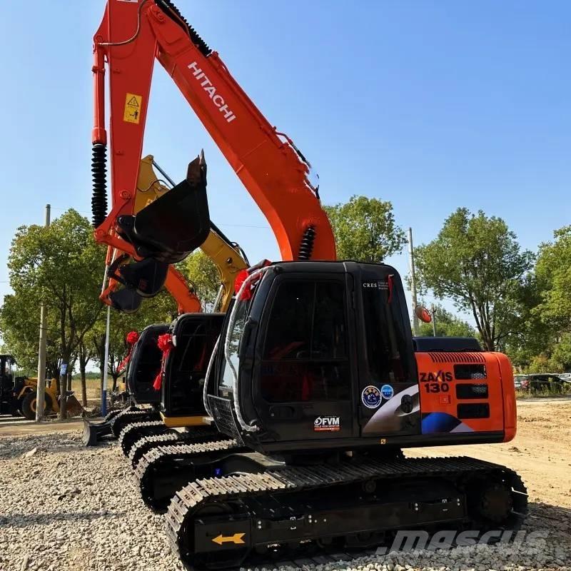 Hitachi ZX 130 حفارات زحافة