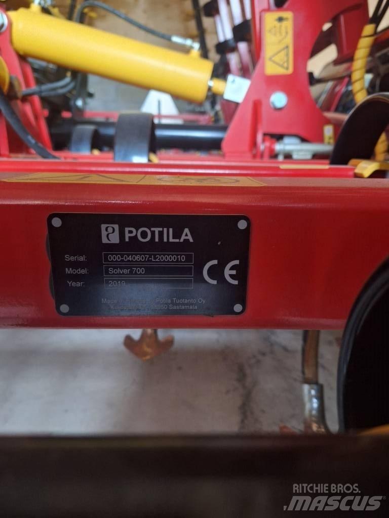 Potila Solver 700 كاسحات