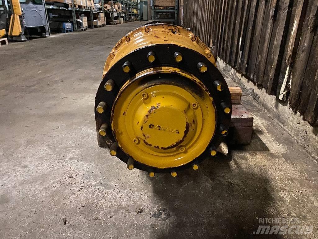 Volvo L90F / L 90 F محور العجلة