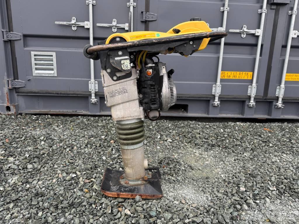 Wacker Neuson BS50-2 ِدَكات