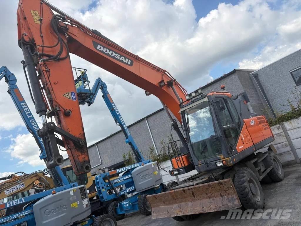 Doosan DX210 WE-5 حفارات بعجل