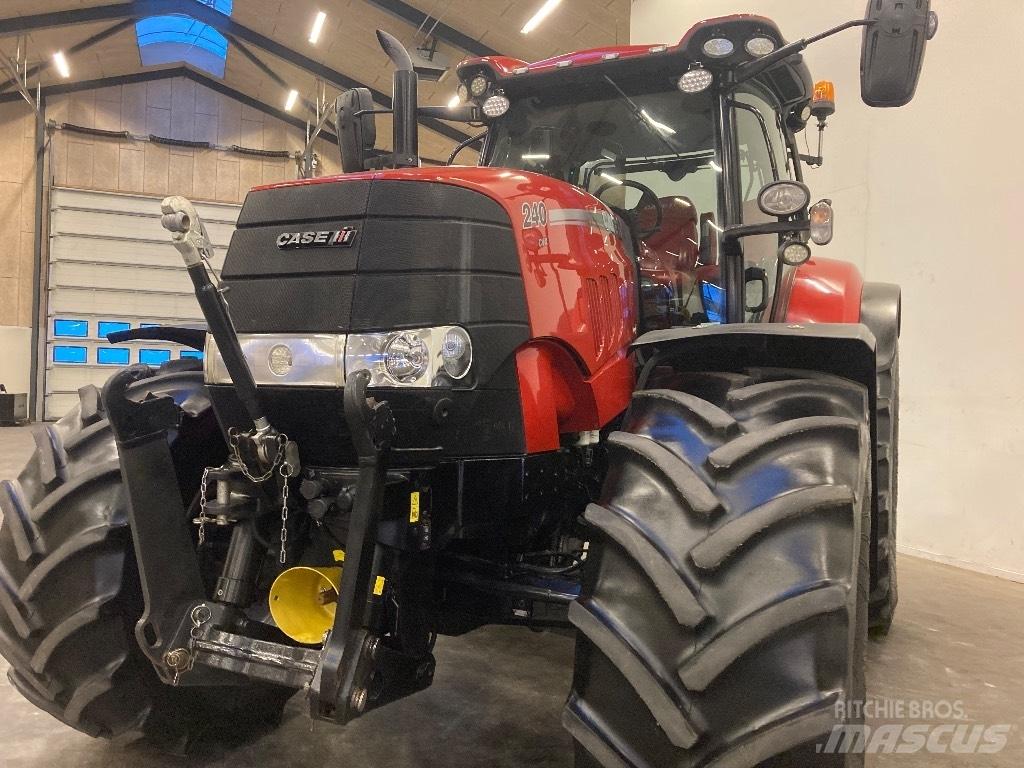 Case IH Puma 240 CVX الجرارات
